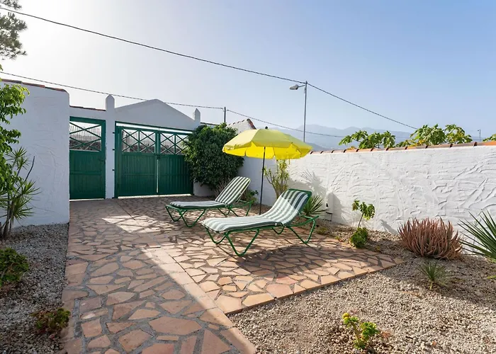 Casa Mit Garten- Terrasse Und Grill By Interhome